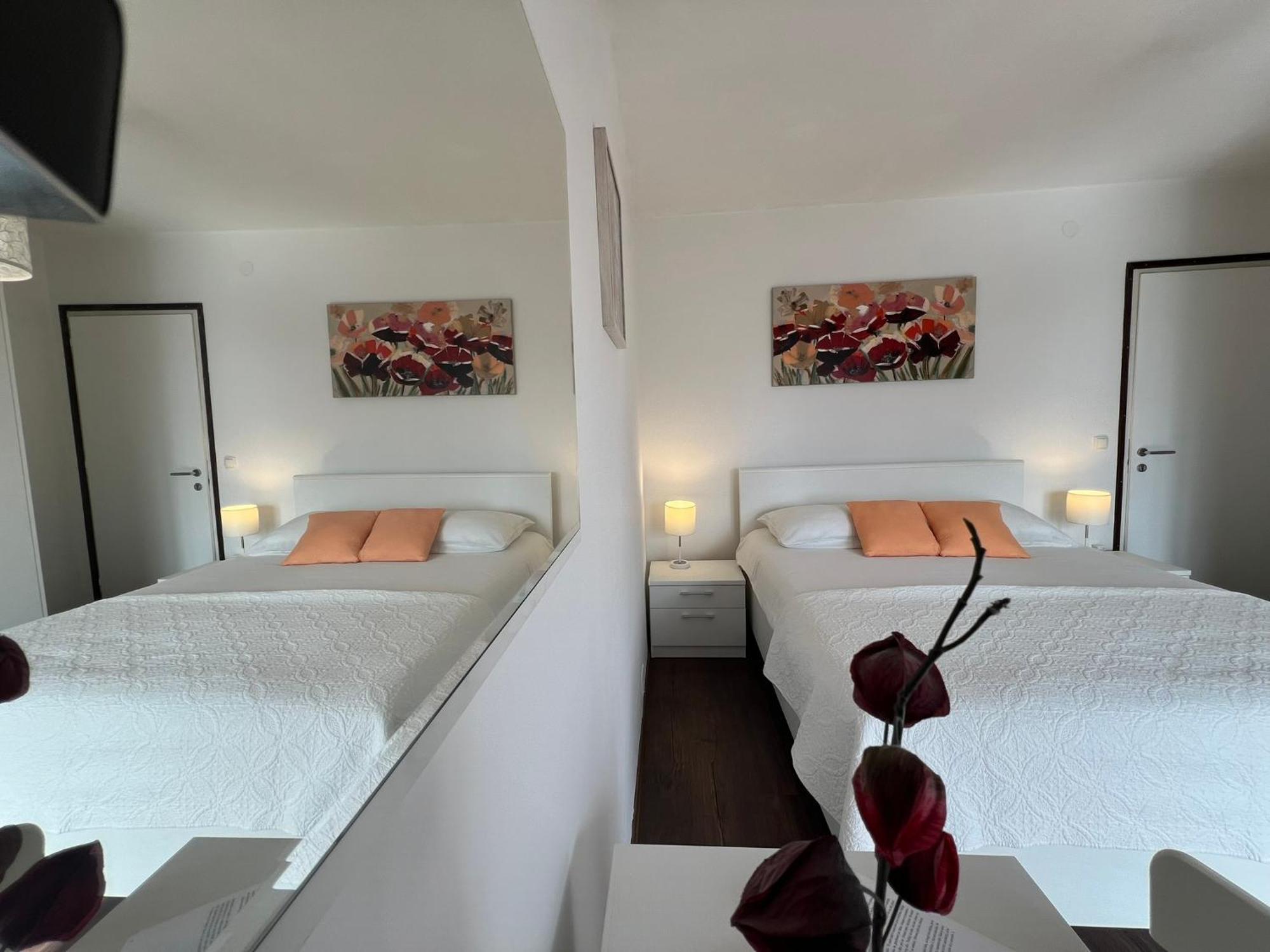 Guesthouse Villa Stanger 2 ロヴラン エクステリア 写真