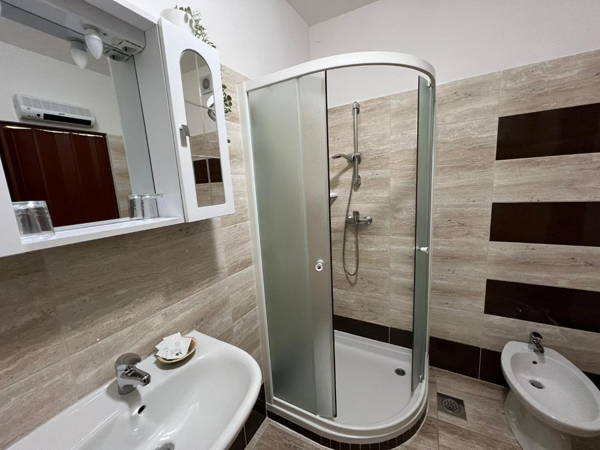 Guesthouse Villa Stanger 2 ロヴラン 部屋 写真