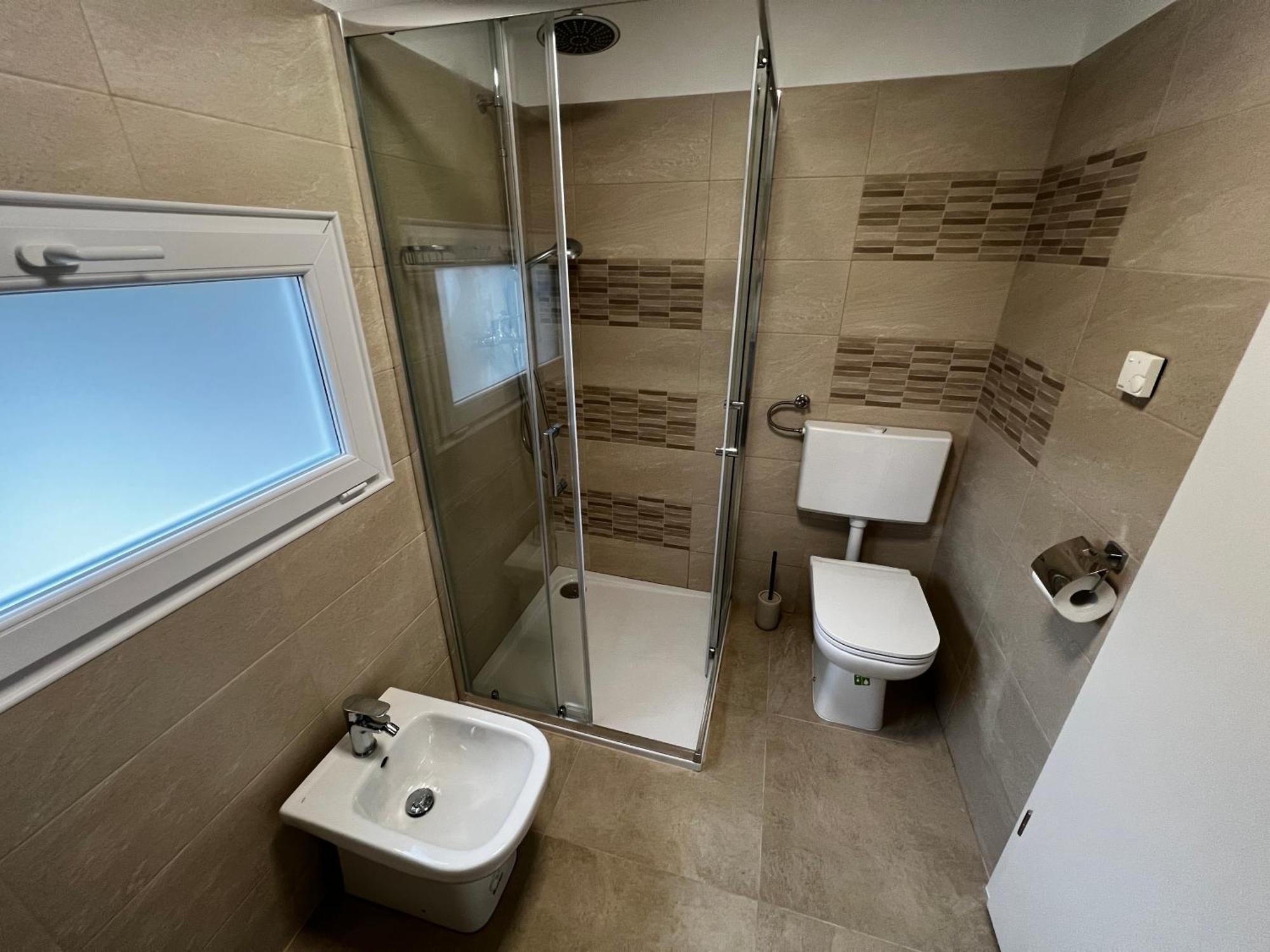 Guesthouse Villa Stanger 2 ロヴラン エクステリア 写真